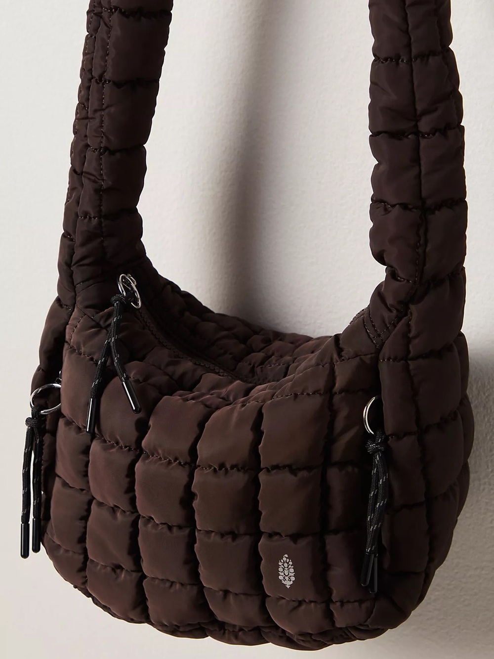 FREE PEOPLE Quilted Baby Carryall Sling Bag - Picture 3 of 5